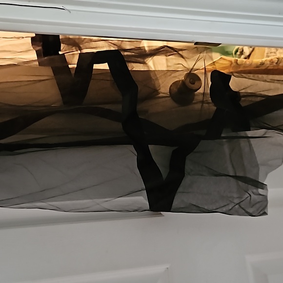 Special Barbie edition black dress with matching cape - Picture 6 of 10